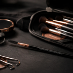 Yes Love - Brosse Cils et Sourcils Finition Professionnel